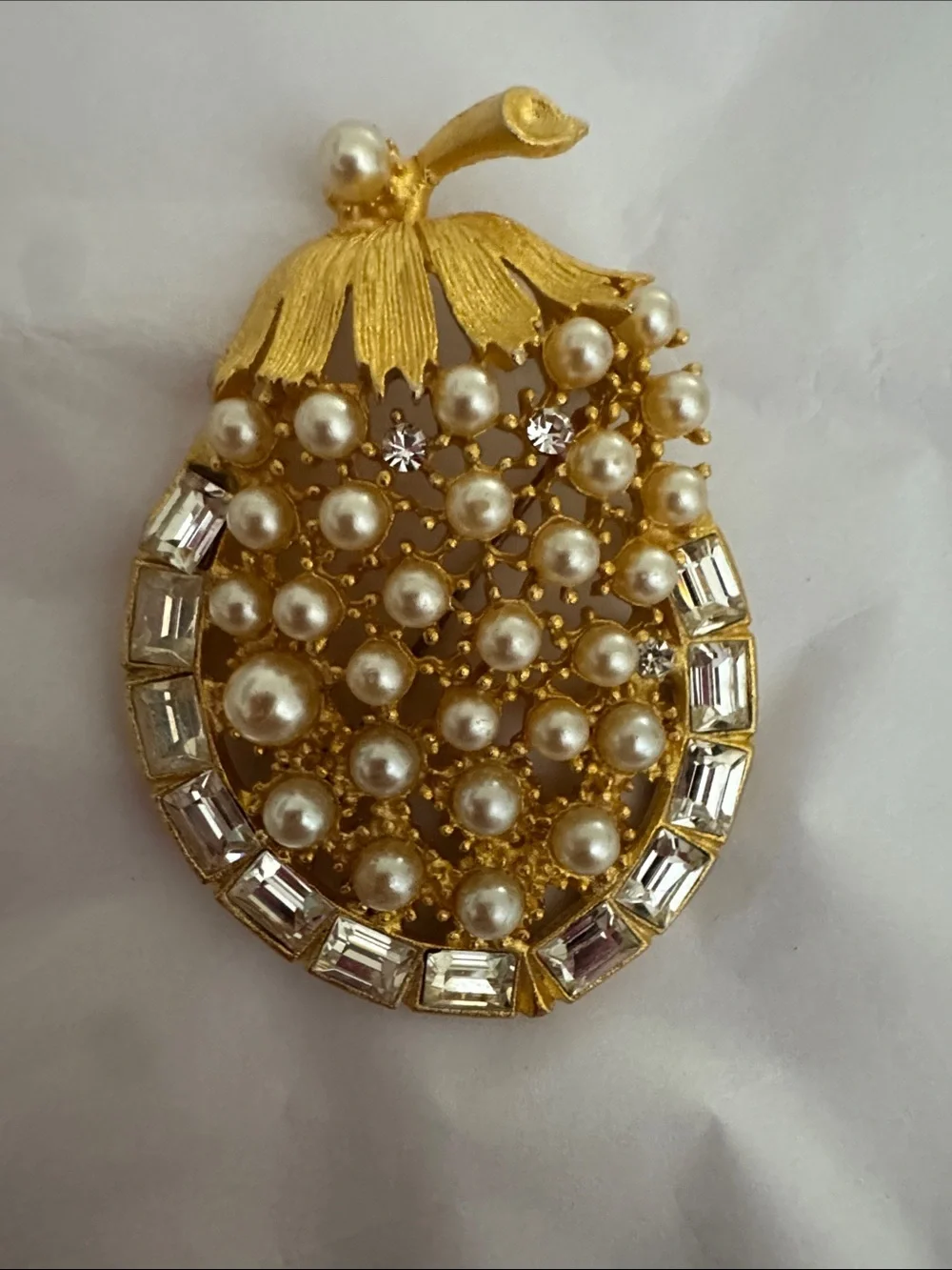 Top Gold Pearl and Crystal Pineapple Brooch - Women Jewelry